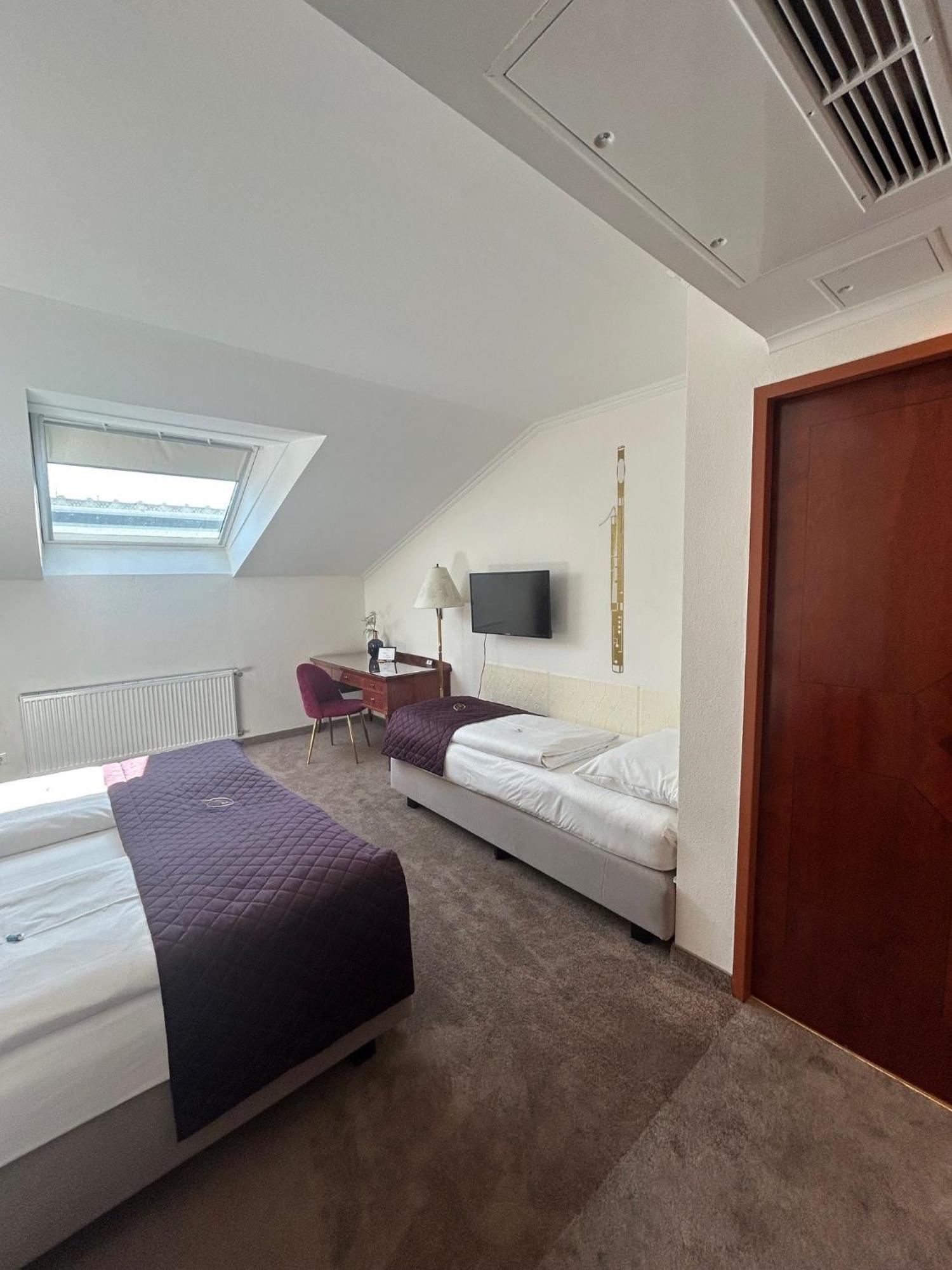Hotel Am Schubertring Vienna Exterior photo